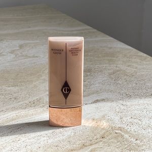 Wonderglow Instant Soft-Focus Beauty Flash Primer